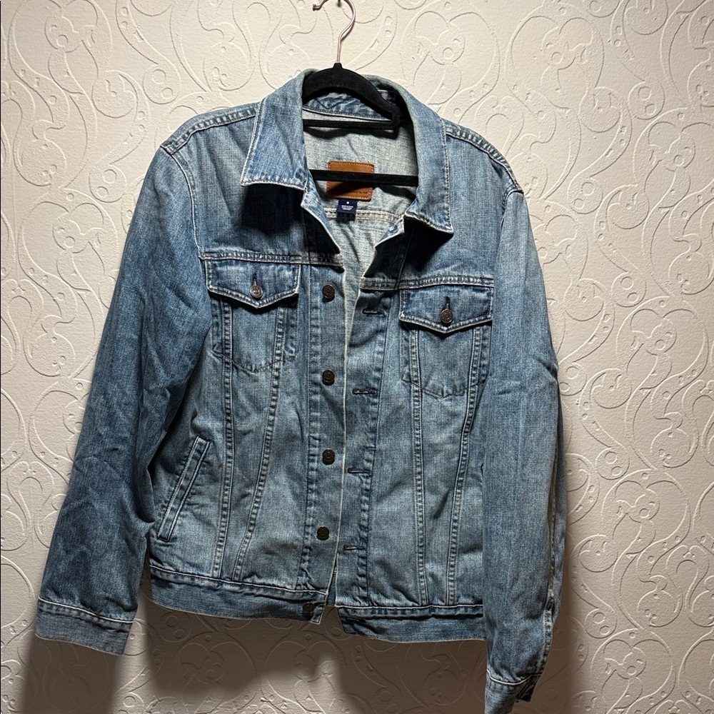 GAP Blue Denim Men’s Jacket with Brown Label